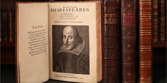 List of books by William Shakespeare